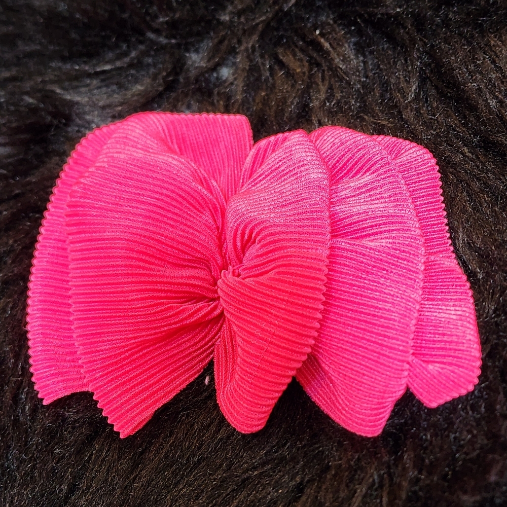 Vintage 90s Silky Pink Hair Bow